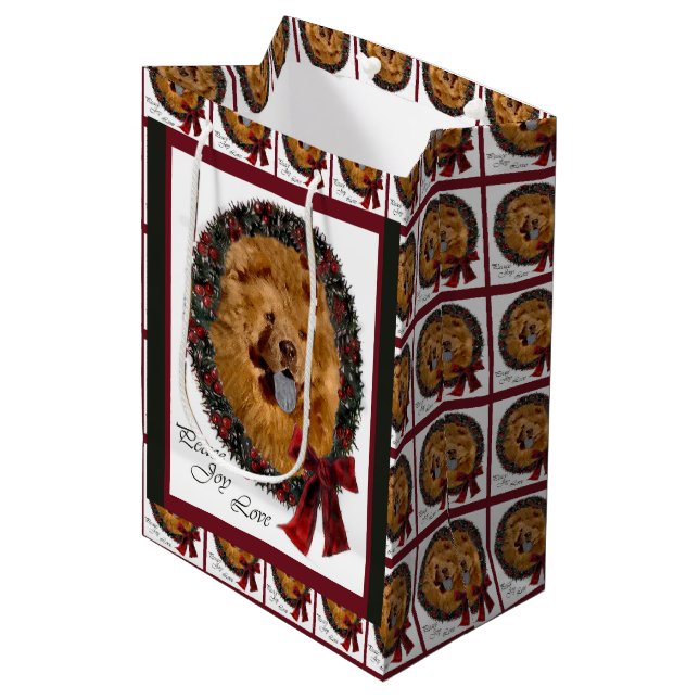 Chow Chow Chow WeihnachtsWeihnachtsWeihnachtsfeier Mittlere Geschenktüte (Vorderseite Schrägansicht)