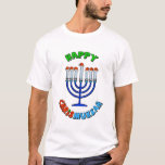 Chrismukkah Weihnachtsmannmütze Menorah T - Shirt<br><div class="desc">Der Begriff "Chrismukka" begann 2003 in einer Fernsehsendung namens "The O.C.". Es kann interpretiert werden als (1) die Mischung von Weihnachten und Hanukkah während der Ferienzeit in den Zuhause, wo man jüdisch und einer von Christlich protestantischem Glauben ist. Es ist eine Möglichkeit, beide Seiten einer Zweireligionsfamilie zu feiern und Gefühle...</div>