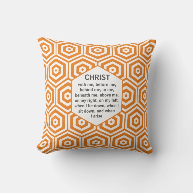 CHRIST MIT ME Orange Geometric Hexagon Kissen (Vorderseite)