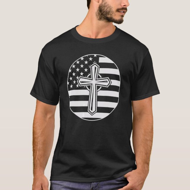 Christian Cross   American Flag   Proud Believer   T-Shirt (Vorderseite)