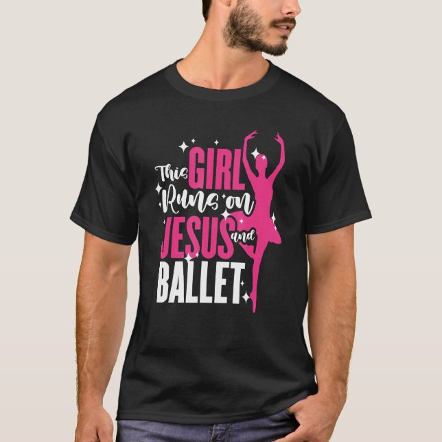 Christliche Ballerina Dieses Mädchen läuft auf Jes T-Shirt (Vorderseite)