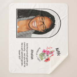 Christlicher AUGUST Geburtsmonat Blume NAME FOTO Sherpadecke