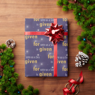 Christlicher Weihnachtstext auf Lila Geschenkpapier