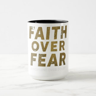 Christliches Fitness-Shirt | Faith Over Fear Worko Tasse