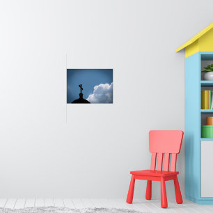 Christliches Kreuz Silhouette vor blauem Himmel Poster