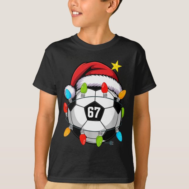 Christmas 67 Meme Soccer Ball Santa Hat Funny Xmas T-Shirt (Vorderseite)