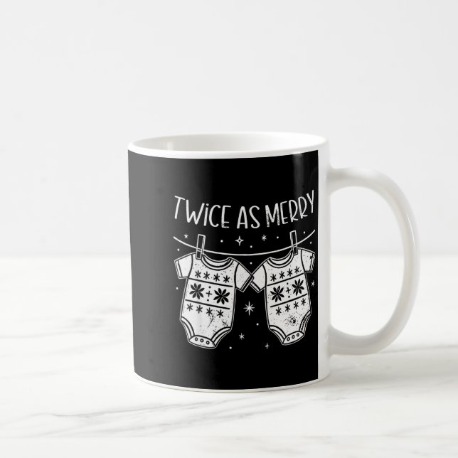 Christmas Baby Twin Mom Xmas Twin Pregnancy Reveal Kaffeetasse (Rechts)