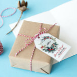 Christmas Berries Wreath Red Robin Geschenkanhänger<br><div class="desc">Moderner Weihnachtskranz mit roten Beeren mit Red Robin. Elegantes,  festliches Urlaubsdesign.</div>