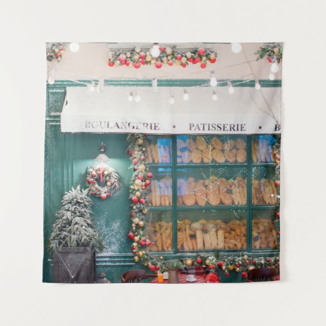 Christmas cafe bakery exterior with Christmas deco Wandteppich (Vorderseite)