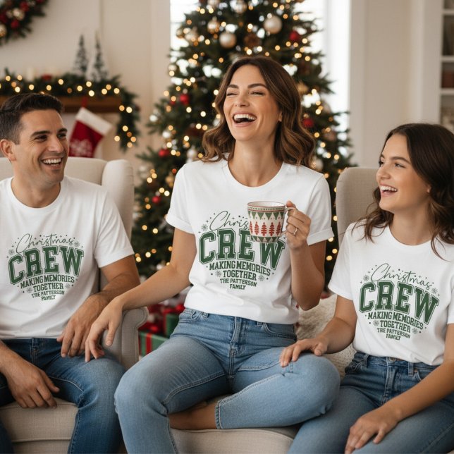 Christmas Crew Personalized Family Name Tri-Blend Shirt (Von Creator hochgeladen)