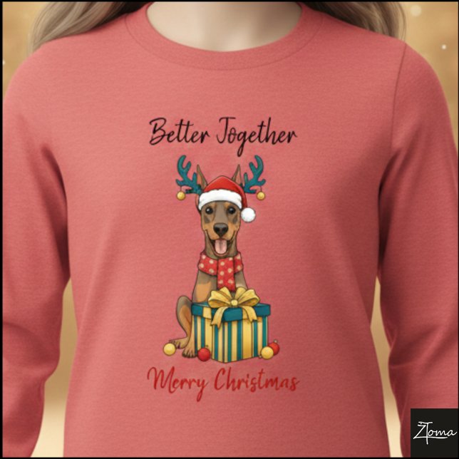 Christmas Doberman Reindeer Scarf Gift Graphic Tri-Blend Shirt (Von Creator hochgeladen)