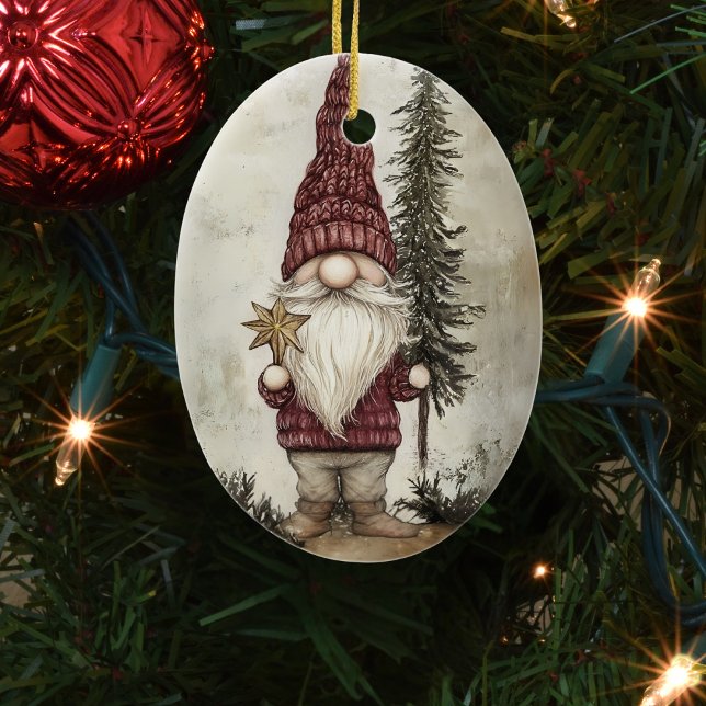 Christmas Gnome for the Holidays Keramik Ornament (Von Creator hochgeladen)