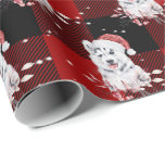 Christmas Husky auf Buffalo Kariert Geschenkpapier<br><div class="desc">Husky Hund mit Weihnachts-Weihnachtsmütze auf rotem und schwarzem Büffel karierter Hintergrund und Schneeflocken.</div>