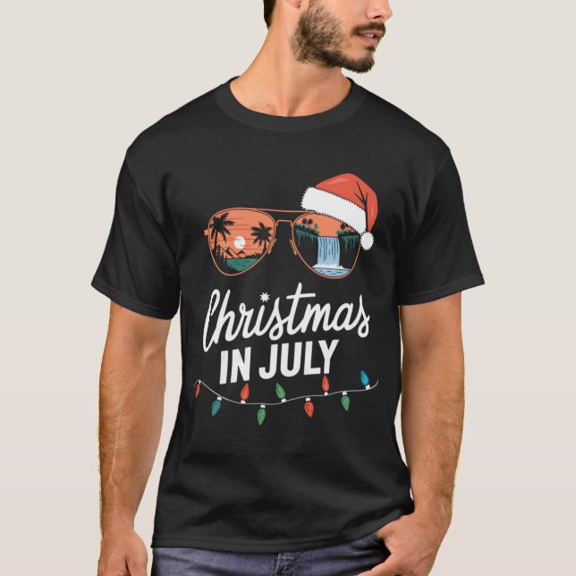Christmas In July Santa Hat Sunglasses Summer Vaca T-Shirt (Vorderseite)