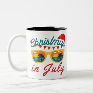 Christmas In July Zweifarbige Tasse
