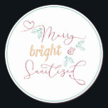 Christmas Merry Bright und Sanitized Runder Aufkleber<br><div class="desc">Leichte Anpassung von Merry & Bright Weihnachten Sprichwort für die Coronavirus Saison. Dieses elegante und minimalistische Typografie-Design liest "Merry Bright & Sanitized" und ist mit festlichen Heiligen,  Lieben Herzen und einem strahlenden Stern in Rot Grün und Gold dekoriert.</div>