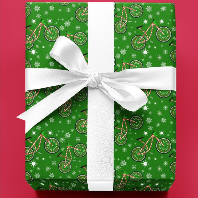 Christmas Peppermint Cycling Bike Snowflakes Green Geschenkpapier (Von Creator hochgeladen)