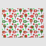 Christmas Pickleball Red Green Paddles Balls X-Mas Seidenpapier<br><div class="desc">Pickleball Weihnachts Geschenkpapier verpacken Gewebe Papier. Traditionelle rote, grüne und weiße Weihnachtsfarben auf Paddeln. Die Paddeln sind mit Schneeflocken, dem fröhlich alten St. Nikolaus, Schneemännern, Rentieren, Silberglocken und dem Hut des Weihnachtsmanns geschmückt. Viele rote und hellgrüne Pickleballs bilden ein Polka-Punktmuster auf dem schneeweißen Hintergrund. Farbenfrohe Weihnachtsgeschenke zum Thema Pickleball für...</div>