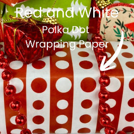 Christmas Red and White Polka Dots Geschenkpapier
