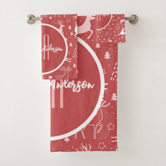 CHRISTMAS REINDEER & URLAUBSKÄHLER CUSTOM MONOGRAM BADHANDTUCH SET (Insitu)
