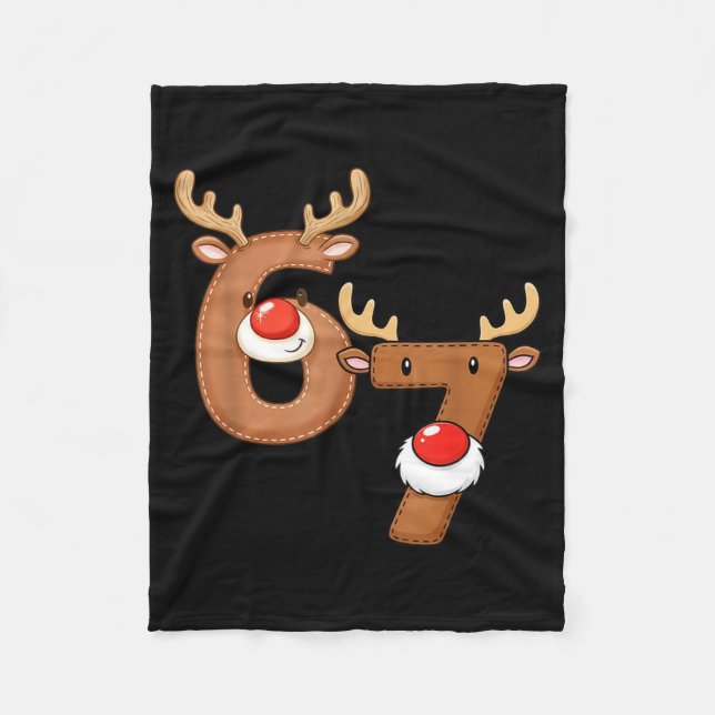 Christmas Six Seven 6 7 Meme Reindeer Boys Girls M Fleecedecke (Vorderseite)