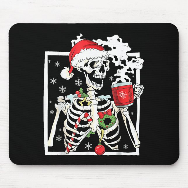 Christmas Skeleton With Smiling Skull Drinking Cof Mousepad (Vorne)