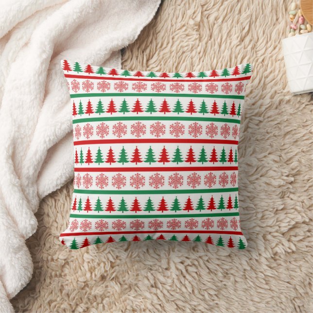 Christmas Snowflakes and Trees Throw Pillow Kissen (Decke)