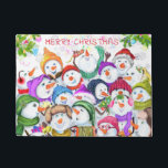 Christmas Snowmans Doormat Fußmatte<br><div class="desc">Weihnachtstürme mit Happy Snowmans Frohe Weihnachtsfeier Party Funny Zeichnend Snowman Feier Doormat - oder wählen / Fügen Sie Ihren einzigartigen Text / Schriftart / Farbe - Machen Sie Ihre besondere Weihnachtsgeschenke - Umformen und verschieben oder entfernen und hinzufügen Elemente / Bild mit Anpassungs-Tool ! - Zeichn und Design von MIGNED....</div>
