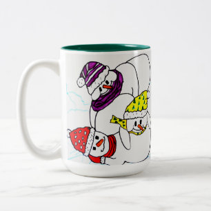 CHRISTMAS SNOWMEN AM SPIEL ZWEIFARBIGE TASSE
