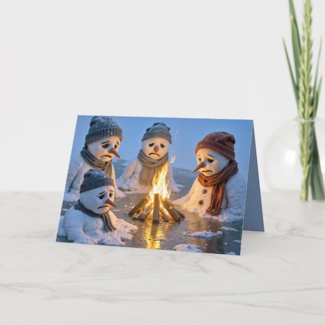 Christmas Snowmen Melting Around a Campfire Karte (Vorderseite)