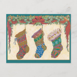 Christmas Stockings Hanging on the Mantel Cards Feiertagspostkarte