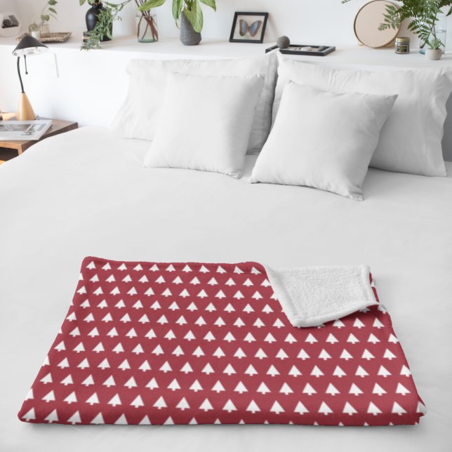 Christmas Tree Pattern Geometric | Scandi Dark Red Sherpadecke (Von Creator hochgeladen)