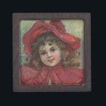 Christmas Viktorianisch Child Red Hat Girl Portrai Schmuckkiste<br><div class="desc">Das Weihnachtskind - Dieses kleine Viktorianische Kind hat einen kleinen roten Hut und einen roten Mantel,  genau wie Little Red Riding Hood,  um ihr warm für die Weihnachtszeit behalten. Das wunderschöne Kind ist wertvoll - nur das perfekte kleine Mädchen,  das dich anlächelt,  und großartig für ein saisonales Geschenk.</div>