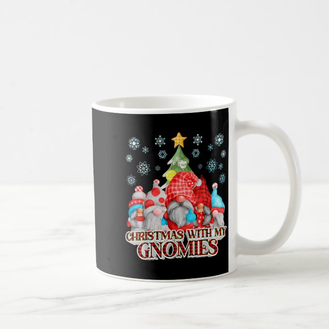 Christmas With My Gnomies Plaid Gnome Group Pajama Kaffeetasse (Rechts)