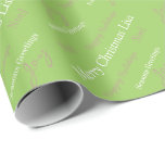 Christmas Wrapping Paper Individuelle Name Merry C Geschenkpapier<br><div class="desc">Dieses Geschenkpapier mit einem soliden Farbhintergrund hat Urlaubswünsche mit der Phrase "Frohe Weihnachtslilie" für Sie zusammengestellt,  damit Sie Ihre Wahl des Namens in ihr anpassen können. Passen Sie weiter an,  wenn Sie möchten oder kaufen,  wie es ist.</div>