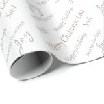Christmas Wrapping Paper Individuelle Name Merry C Geschenkpapier<br><div class="desc">Dieses Geschenkpapier mit einem soliden Farbhintergrund hat Urlaubswünsche mit der Phrase "Frohe Weihnachtslilie" für Sie zusammengestellt,  damit Sie Ihre Wahl des Namens in ihr anpassen können. Passen Sie weiter an,  wenn Sie möchten oder kaufen,  wie es ist.</div>