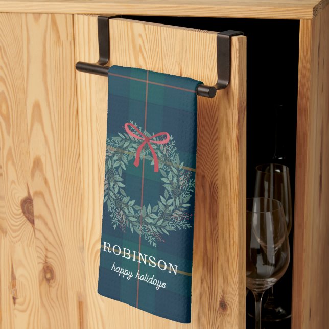 Christmas Wreath Tartan Plaid Family Name Geschirrtuch (Drittel gefaltet)