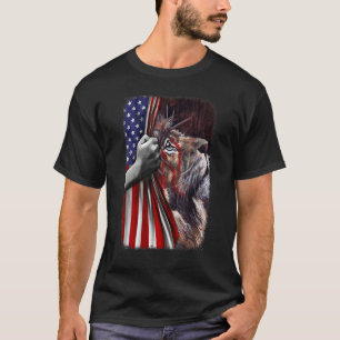 Christus Jesus Löwe von Juda Amerikanische Flagge T-Shirt