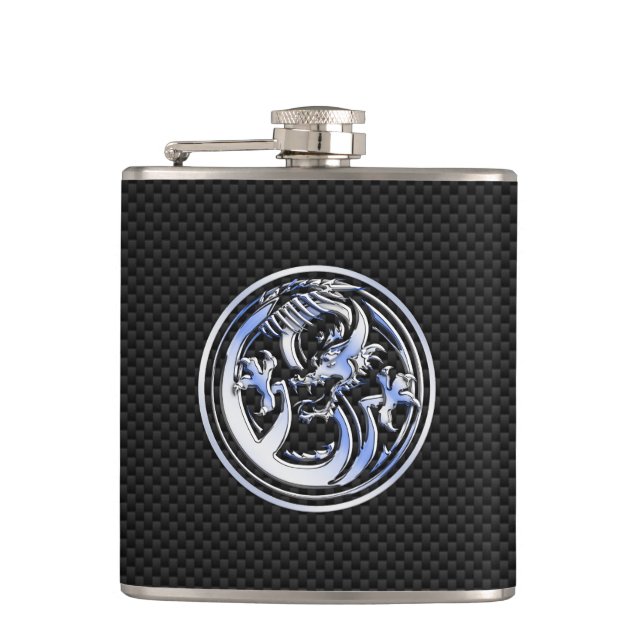 Chrome Dragon Wappen Black Carbon Fibre Print Flachmann (Vorderseite)