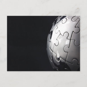 Chrome-Globus mit schwarzem Hintergrund Postkarte