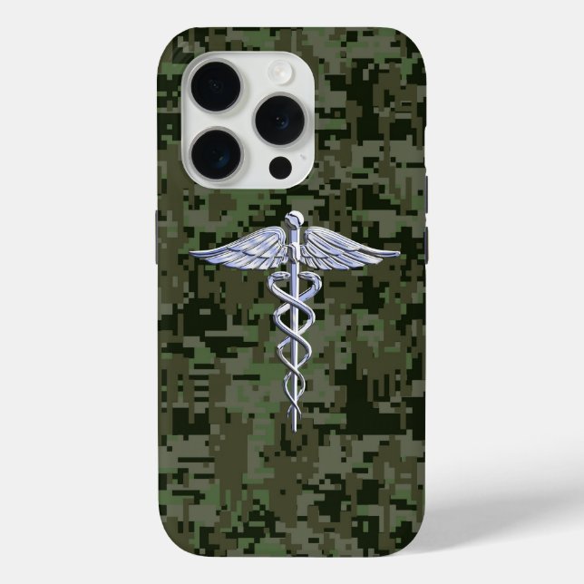 Chrome Like Caduceus Symbol auf Green Camouflage Case-Mate iPhone Hülle (Rückseite)