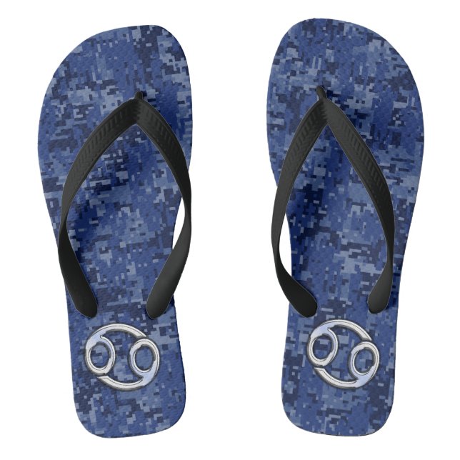 Chrome like Cancer Sign auf Blue Digital Camouflag Flip Flops (Fußbett)