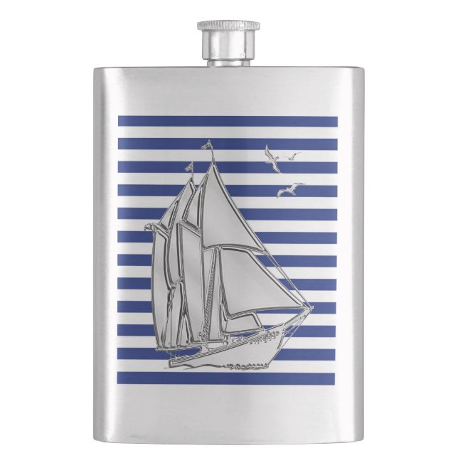 Chrome Segelboot auf Navy Stripes Print Flachmann (Vorderseite)