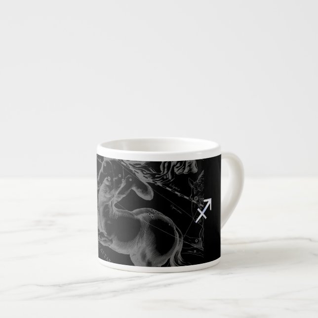 Chrome Style Sagittarius Zodiac-Zeichen auf Heveli Espressotasse (Vorderseite Rechts)