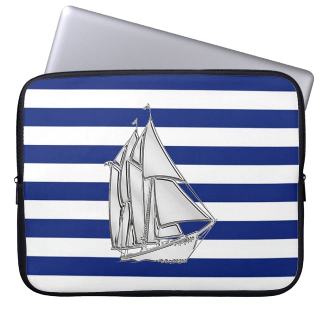Chrome Style Sailboat auf nautischen Streifen Laptopschutzhülle (Vorderseite)