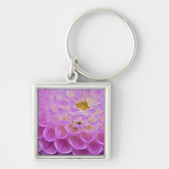 Chrysanthemum-Blume mit Grabstätte in Schlüsselanhänger (Vorne)