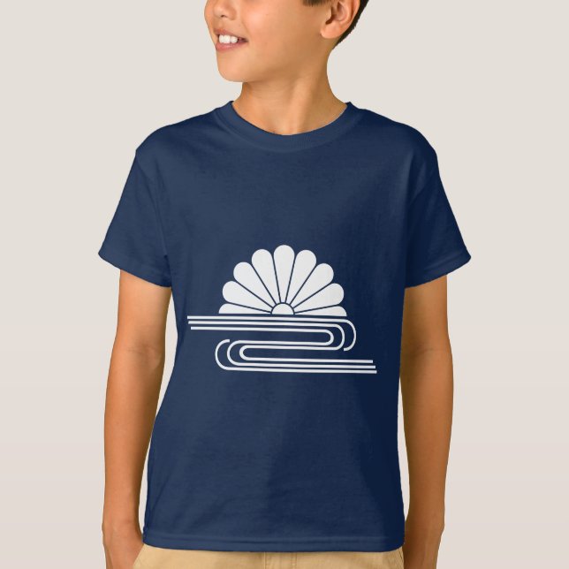 Chrysanthemum mit Wasser T-Shirt (Vorderseite)