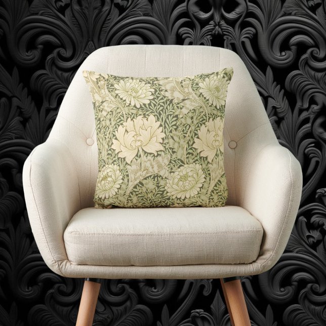 Chrysanthemum von William Morris, Vintag Art Kissen (Chrysanthemum by William Morris, Vintage Art Throw Pillow)