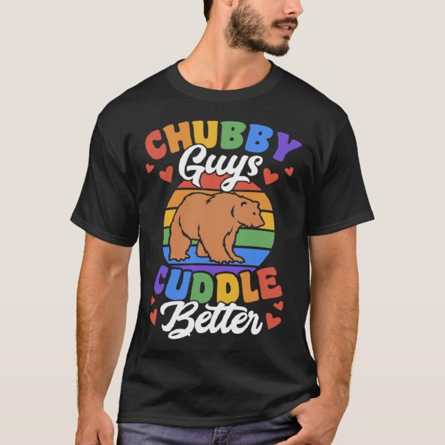 Chubby Guys Cuddle Better Gay Grizzly Bear Pride M T-Shirt (Vorderseite)