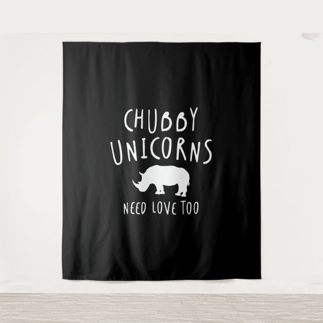 Chubby Unicorns brauchen auch Liebe - Gesamtgrundl Wandteppich (Vorderseite)